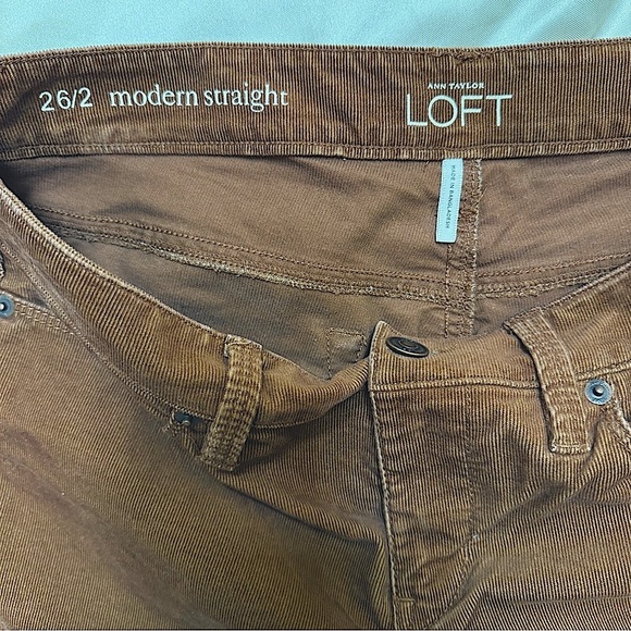 Loft Terracotta Brown Modern Fit Straight Leg Corduroy Jeans Pants Size 26/2 - Picture 6 of 12